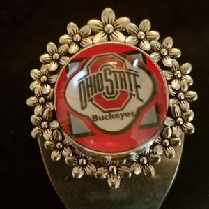 Ohio state fashion accessory